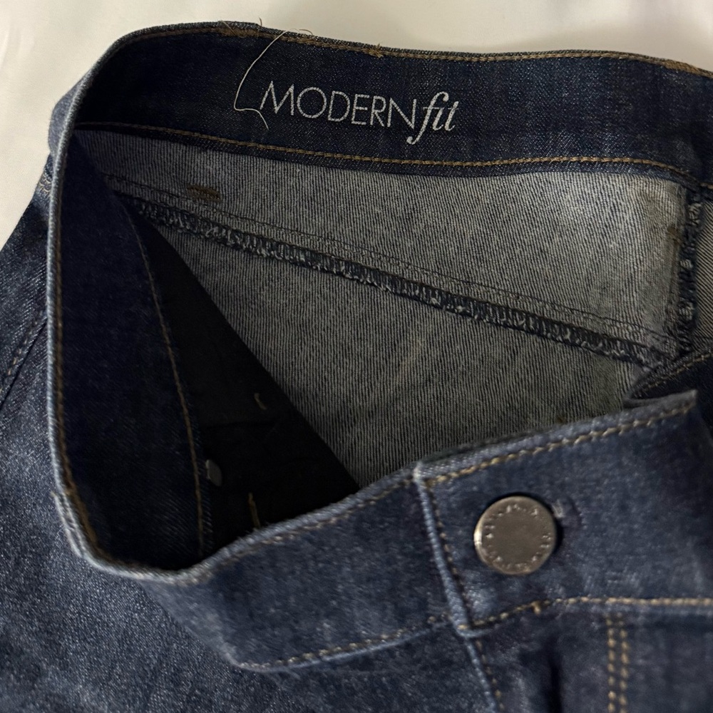 Ann Taylor Modern Fit Dark Wash Petite Jeans - Picture 6 of 10